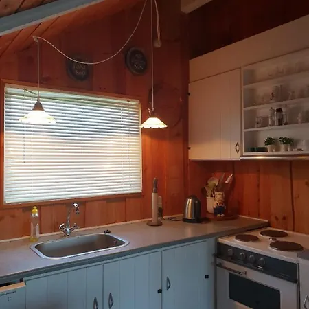 Feriehus Cozy Three-bedroom In Sydals *